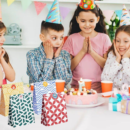 40PCS Paper Colorful Party Favor Bags for Cakes Cookies Wedding Birthday