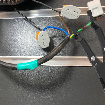 Auto Repair Welding Clamp Wire Holder Auxiliary Welding Tool for Car Mechanics