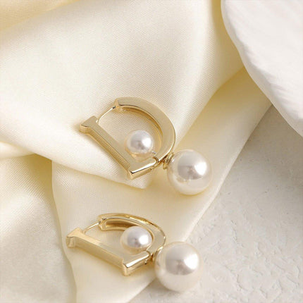 D Letter Design Earrings Stylish Double-Wear Ear Buckle Unique Fashion Jewelry