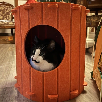 Semi-Enclosed Felt Cat Cave Bed Soft Scratching Relaxing Warm Carrot Cave House