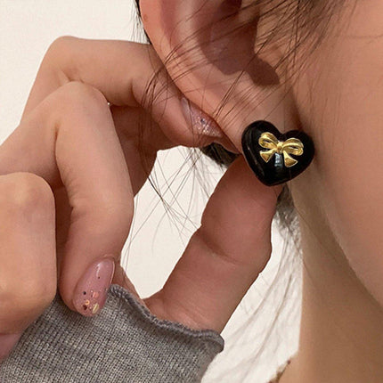 Elegant Black Heart Earrings with Golden Bow for Girls Sweet Fashion Jewelry