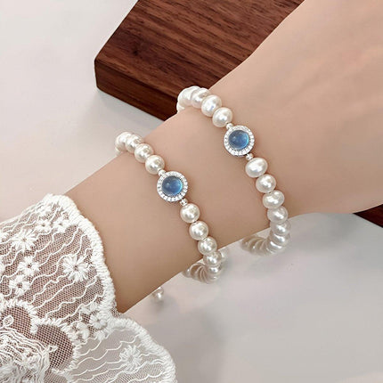 Delicate Pearl Bracelet Elegant Pearl Strand Jewelry for Women Classic Accessory