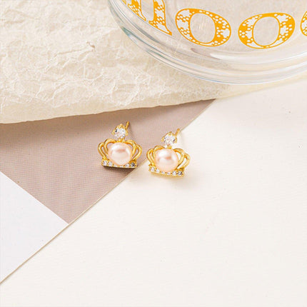 Luxury Crown Imitation Pearl Earrings 5-6mm Needle Studs Elegant Fashion Jewelry