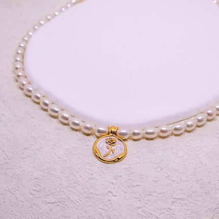Vintage Bohemian Floral Round Pendant Necklace Women Fashion Chain Jewelry
