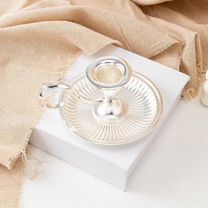 Retro Handheld Candlestick Holder European Style Candle Stand Metal Candlestick