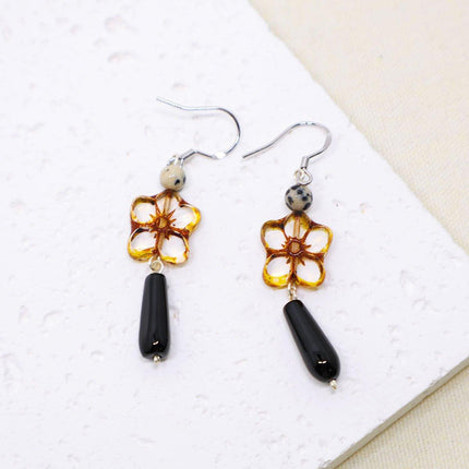 Petal Shaped Pearl Earrings For Women Elegant Vintage Style Fashion Jewelry