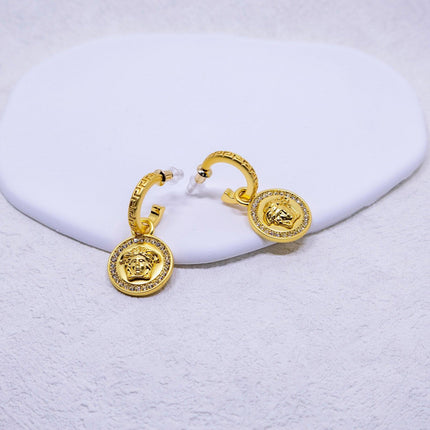 Vintage Medusa Portrait Round Earrings Elegant Fashion Jewelry for Women Gift