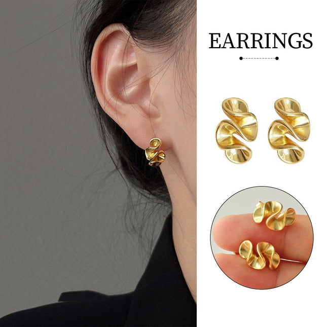 Small Premium Touch Earrings Stud Simple Elegant Design Fashion Jewelry