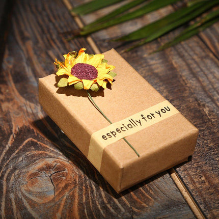 50pcs Kraft Paper Sunflower Applique Jewelry Gift Box Packaging Craft Supplies