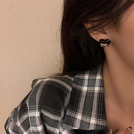 Elegant Black Heart Earrings with Golden Bow for Girls Sweet Fashion Jewelry