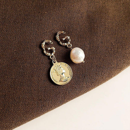 Vintage Baroque Style Imitation Pearl Earrings Women Elegant Fashion Jewelry