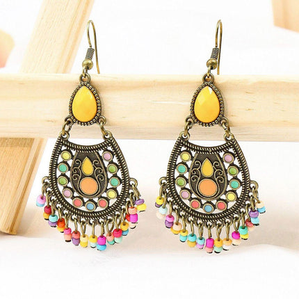 Retro Court Style Geometric Leaf Earrings Elegant Vintage Jewelry for Women Gift
