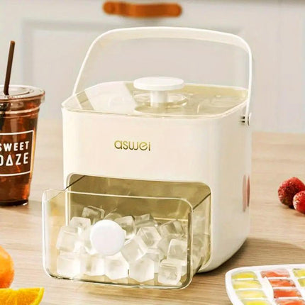 Portable Ice Compartment Cube Mold Plastic Ice Making Box and Ice Cube Holder