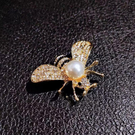 Fashion Enamel Rhinestone Insect Brooches for Women Men Bee Crystal Jewelry Gift