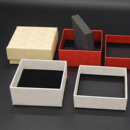 25X Jewelry Gift Boxes Shell Pattern 7.5CM Small GiftBox Empty Jewelry With Foam
