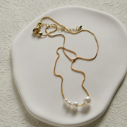 Simple Pearl Necklace with Four Small Elegant Pearls Classic Jewelry Gift