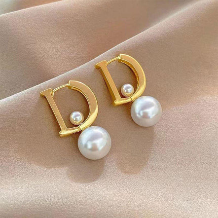 D Letter Design Earrings Stylish Double-Wear Ear Buckle Unique Fashion Jewelry