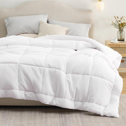 Luxury Hotel Quilt Core – Soft Microfiber Down Alternative Comforter for All Seasons
