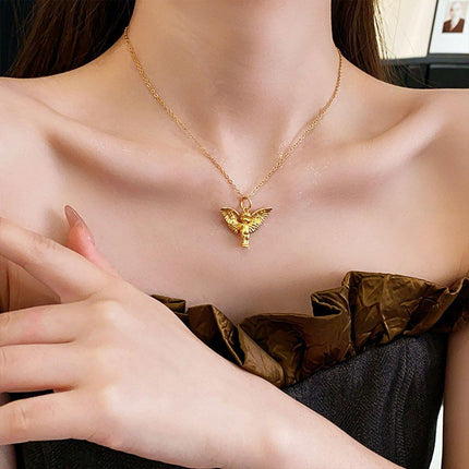 Elegant Zircon Angel Necklace Retro Fashion Clavicle Chain Luxury Jewelry