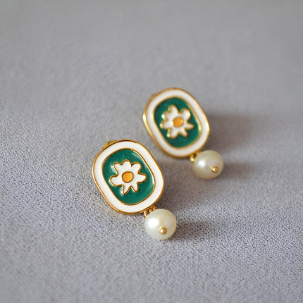 Vintage Rustic Chamomile Stud Earrings Floral Jewelry Women Elegant Accessories