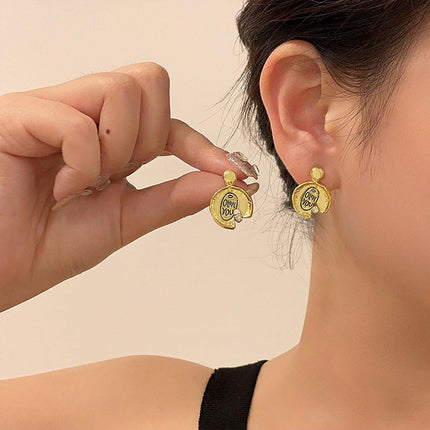 Irregular Lace Stud Earrings Unique Design Missing Corners Stylish Jewelry