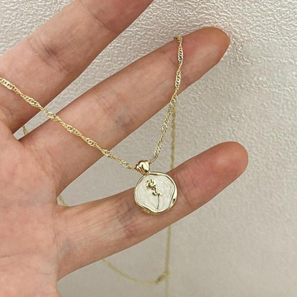White Gold Plated Round Rose Natural Shell Pendant Necklace Pearlescent Gift - Aimall