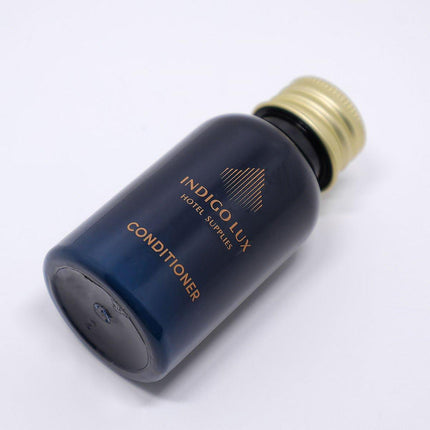 50pcs 30ml Hotel Toiletries Set Shampoo and Conditioner for Guesthouse Travel