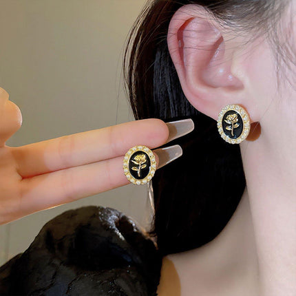 Vintage Black Stud Earrings Women Retro Style Dripping Oil Fashion Jewelry