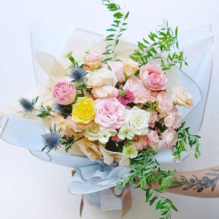 Waterproof flower wrapping paper in various colors for gift and bouquet packaging