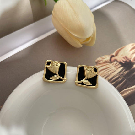 Vintage Matte Black Rose Square Stud Earrings Elegant Fashion Jewelry Women