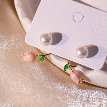 Simple Tulip Pearl Earrings Elegant Women Jewelry Fashion Trendy Stud Earrings