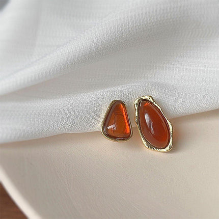 Vintage Acrylic Stud Earrings Fashion Jewelry for Women and Girls Retro Style