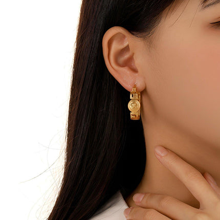 Vintage Matte Medusa Portrait Coin Earrings Elegant Fashion Jewelry for Women