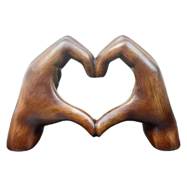 Heart Shaped Resin Statue Decorative Ornament for Living Room Desktop Home Decor