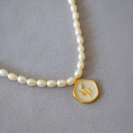 Vintage Bohemian Floral Round Pendant Necklace Women Fashion Chain Jewelry