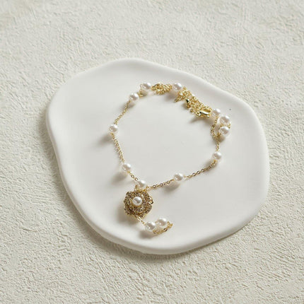 Gold Flower Pearl Tassel Necklace Elegant Temperament Jewelry Gift for Women