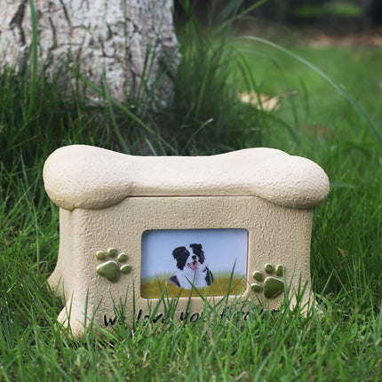 Resin Pet Urn Dog and Cat Commemorative Box Sturdy Pet Memorial Keepsake Box