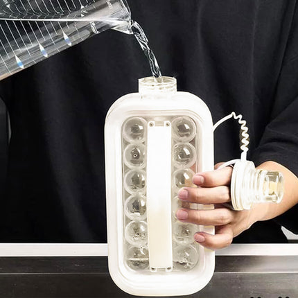 Portable Ice Hockey Pot Ice Cube Tray Water Bottle Clear Household Ice Maker