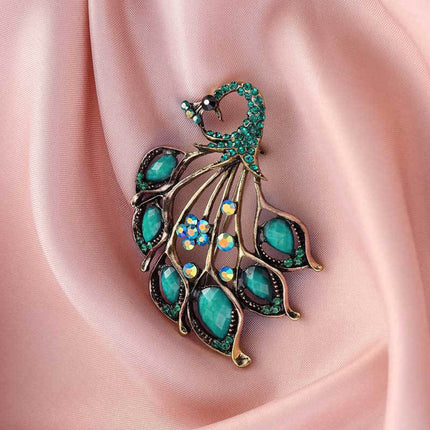 Vintage 1.58cts Rose Cut Diamond Gemstone Studded Silver Peacock Brooch Jewelry